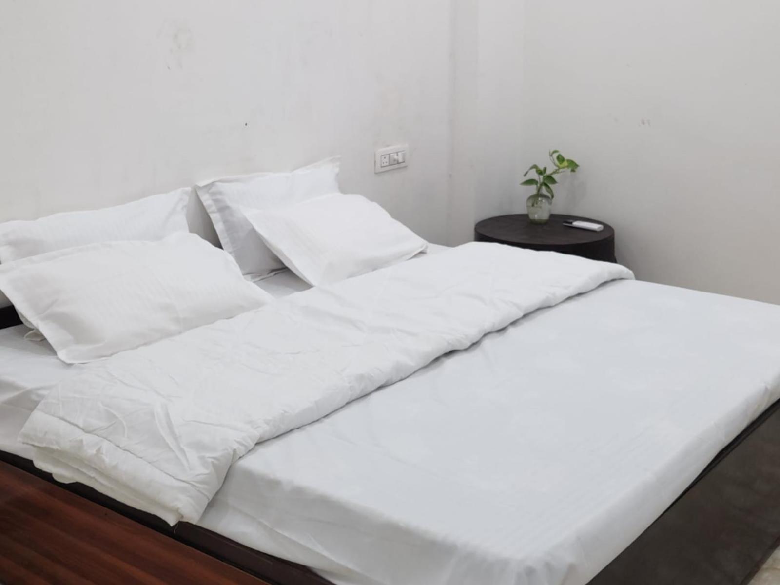 Pitambra Dham Guest house