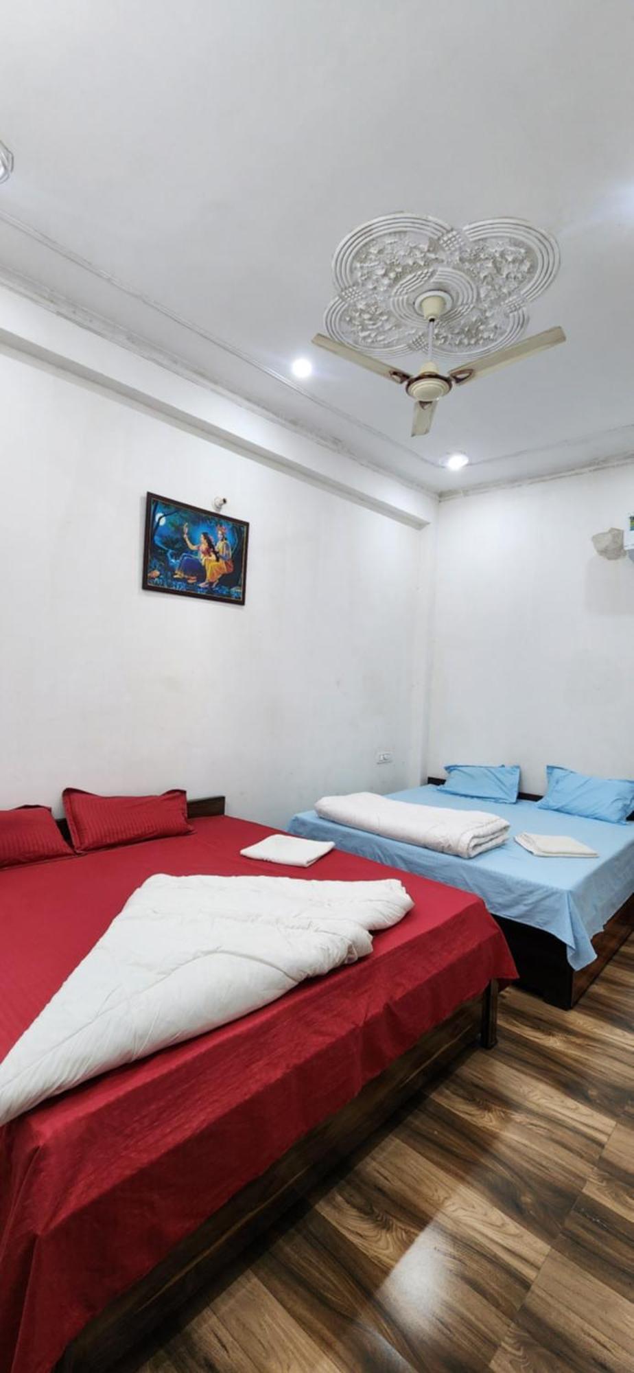 Guest house Pitambra Dham *